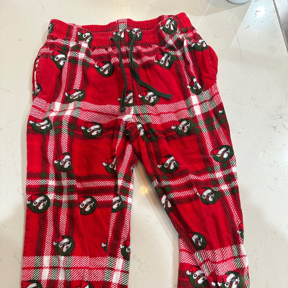 The Famous Buc-ee’s Pajama pants!  Youth medium- Christmas theme. Cozy Red Plaid